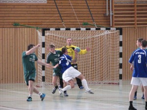 Christoph Schmädicke machte sein erstes Spiel seit fast 5 Jahren für den VfB und konnte sich des öfteren im 1/1 Durchsetzen 